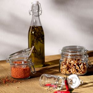 Recipiente sticla cu capac