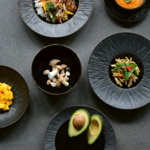 Vesela portelan KURO by MAYA