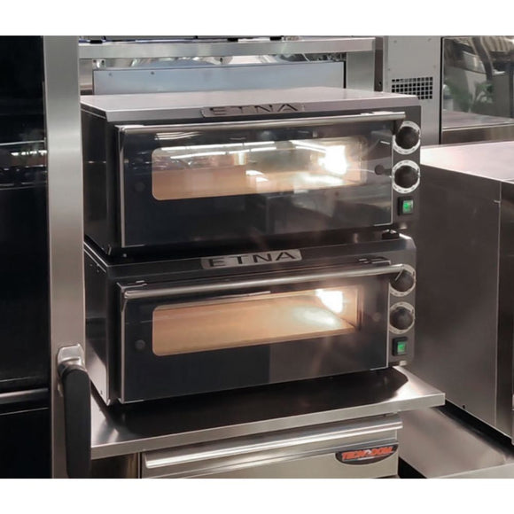 Cuptor pizza paine cu 1 camera de 42x42xH11 cm, alimentare 230 V, putere 2.95kW Spatios si compact 42 cm