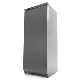 Congelator vertical, -18C -22C, exterior inox, racire statica, 6 polite fixe, 600 litri