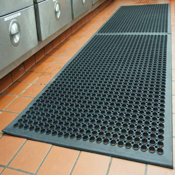 Covor cauciuc pentru bar 153x93 cm.