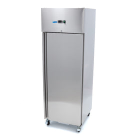 Dulap de congelare inox, -18C -22C, racire ventilata, 3 polite, 400 Litri, cu roti Un congelator premium din otel