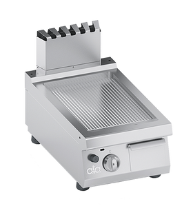 Plita fry-top pe gaz, striat, zona de coacere din inox - PERFORMANCE LINE, 7 kW