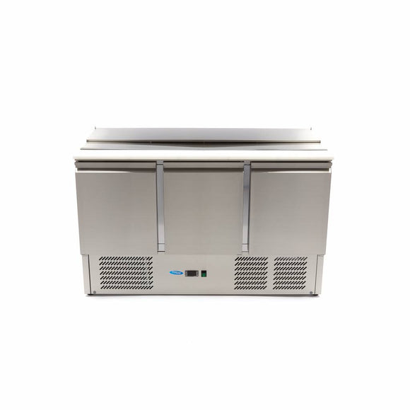 Masa refrigerata inox tip saladeta, 0C 10C cu 3 usi, blat de taiere din polietilena, capac inox, capacitate 400 Litri