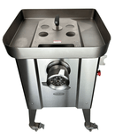 Masina de tocat carne nr 32, 500 kgh. inox, cu functie revers, 4 site Ø 3, 5, 9, 16 mm, alimentare 400 V cu roti