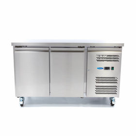Masa de congelare inox, -22 18C, 2 usi, cu roti Acest congelator cu blat ofera