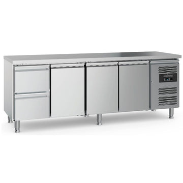 Masa refrigerata inox cu 3 usi, si 2 sertare, temp. 2 8 C Masa rece inox cu 3