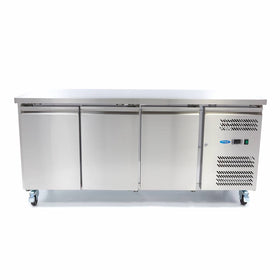 Masa refrigerata inox 2 10C, 3 usi, cu roti
