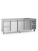 Masa refrigerata inox 2 10C, 4 usi, cu roti Daca esti in cautarea unui