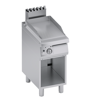Plita fry-top pe gaz, striat, cu dulap deschis, aprindere electronica