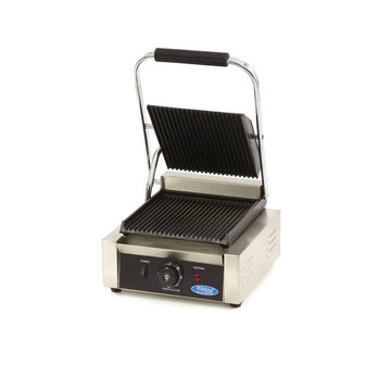 Presa Grill, stritat, placa fonta, 22cm, 1800W Gatitul pe un gratar de