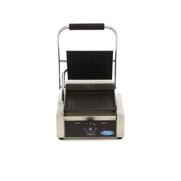 Presa Grill, stritat, placa fonta, 22cm, 1800W Gatitul pe un gratar de