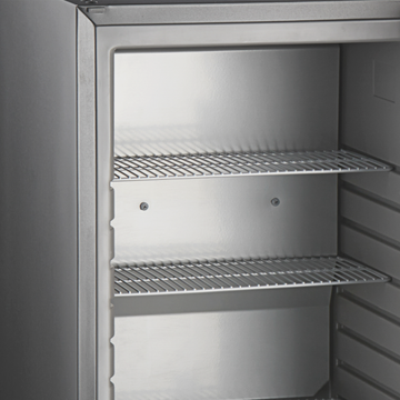 Minibar hotel negru absorbtie TM55A vedere laterala Tefcold – minibar hotel cu compresor sau absorbtie, silentios, pentru camere hotel si pensiuni