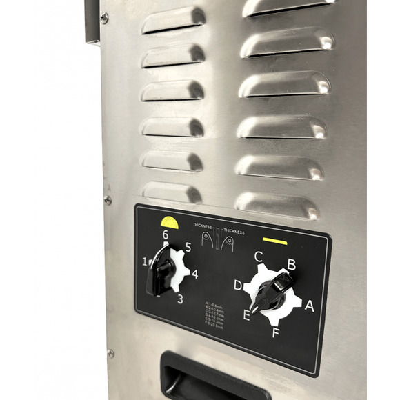 Tostiera verticala pentru chifle hamburger, 360 chifle/ora, 2 kW