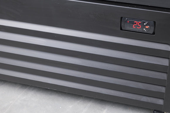 Vitrina frigorifica verticala, 780 Litri, racire ventilata, iluminare LED, culoare neagra, 2 usi culisante