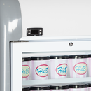 Expozitor de congelare alb, 170 l, -23/-18 °C, 2 uși din sticlă, racire statica, iluminare LED, puetere 212 W, clasa energetica C-4