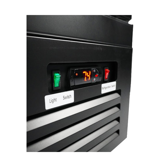 Vitrina frigorifica 3 usi sticla negru CEB-1600R Combisteel - detaliu interior gol