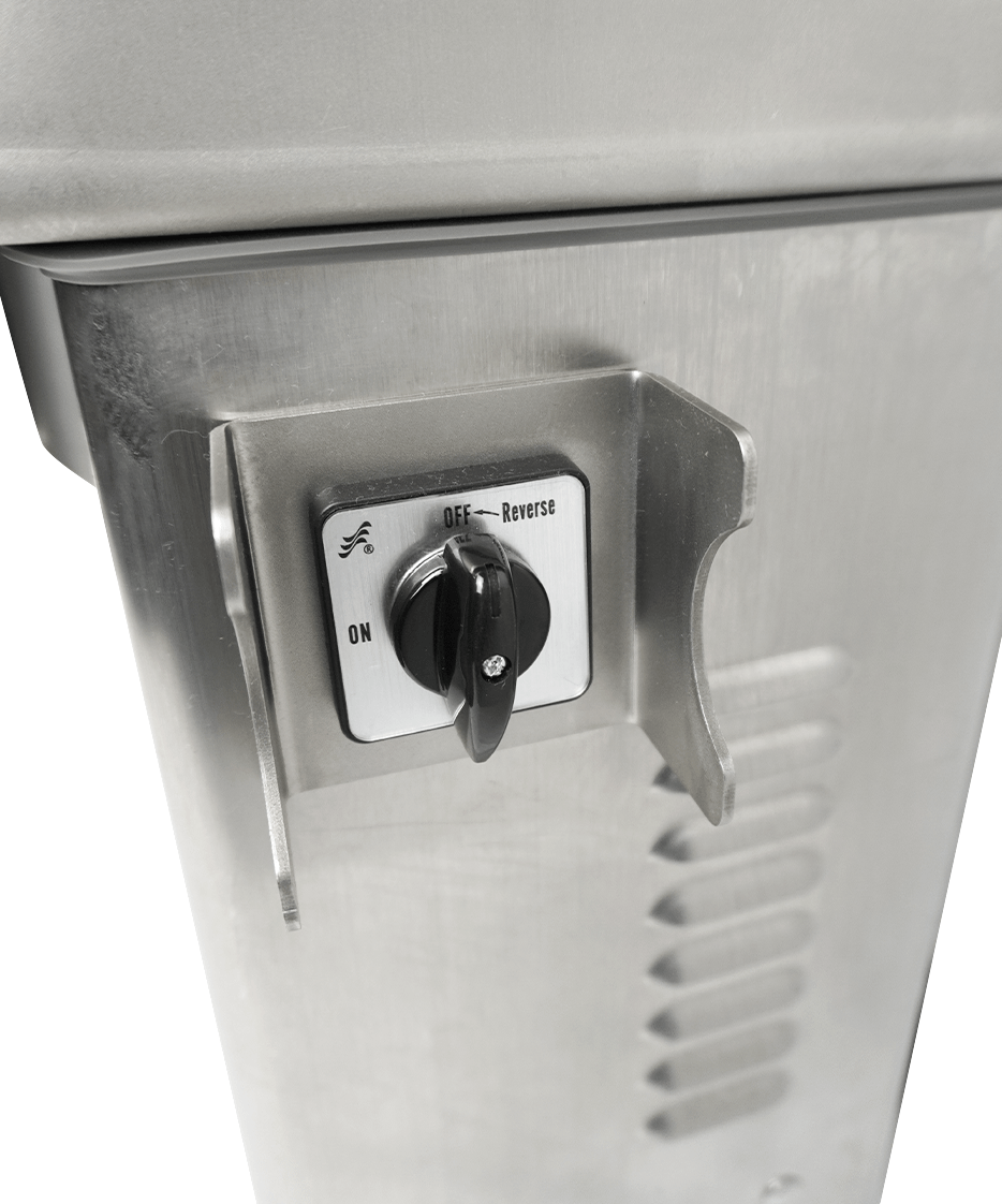 Masina de tocat carne nr 22, 250 kg/h. inox, cu funtie revers, 3 site Ø: 3, 6, 8 mm, alimentare 400 V
