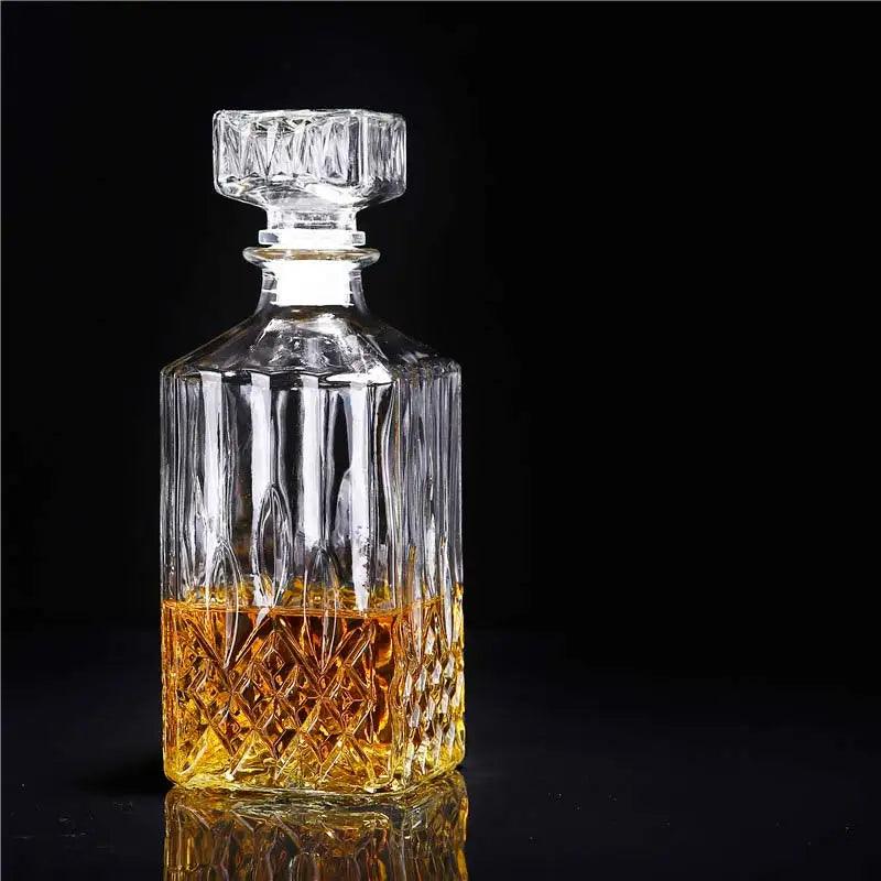 Sticla whiskey 0.9 Lt., dreptunghi 9x9xH23 cm - eurogastro.ro