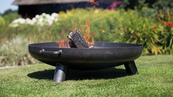 Vas de foc RedFire Salo Classic 80 cm aprins iarna, pe zapada