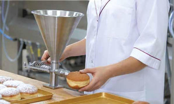 Aparat manual de injectat creme MECH-MASZ MF-1 – inox alimentar, rezervor 2 L – vedere detaliu